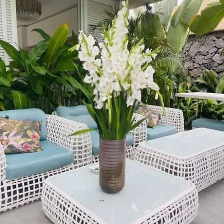 Tropical Relaxation. Luxury Дом отдыха